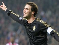 Faker新星战术调整表现突出，DWG前途光明！比赛高潮迭起的简单介绍