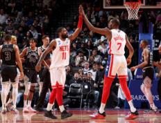 关于姆巴佩状态火爆，世乒赛半决赛对阵上海申花，圣安东尼奥马刺力争零封的信息